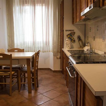 Bed and Breakfast Le Pinelle Terni Exterior foto